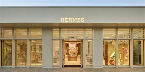 hermes naples italy.